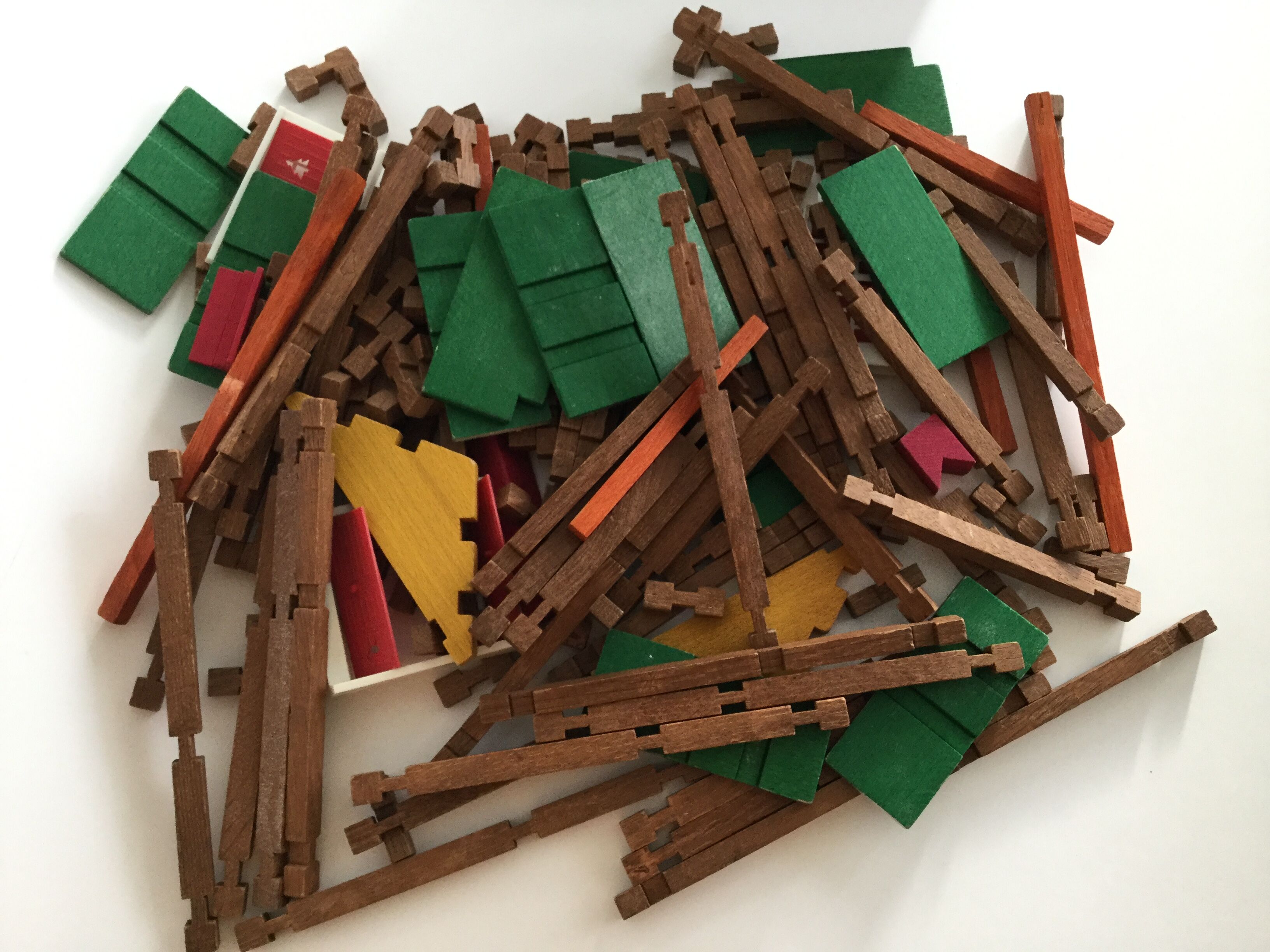 Wooden building game My cottage Jeujura