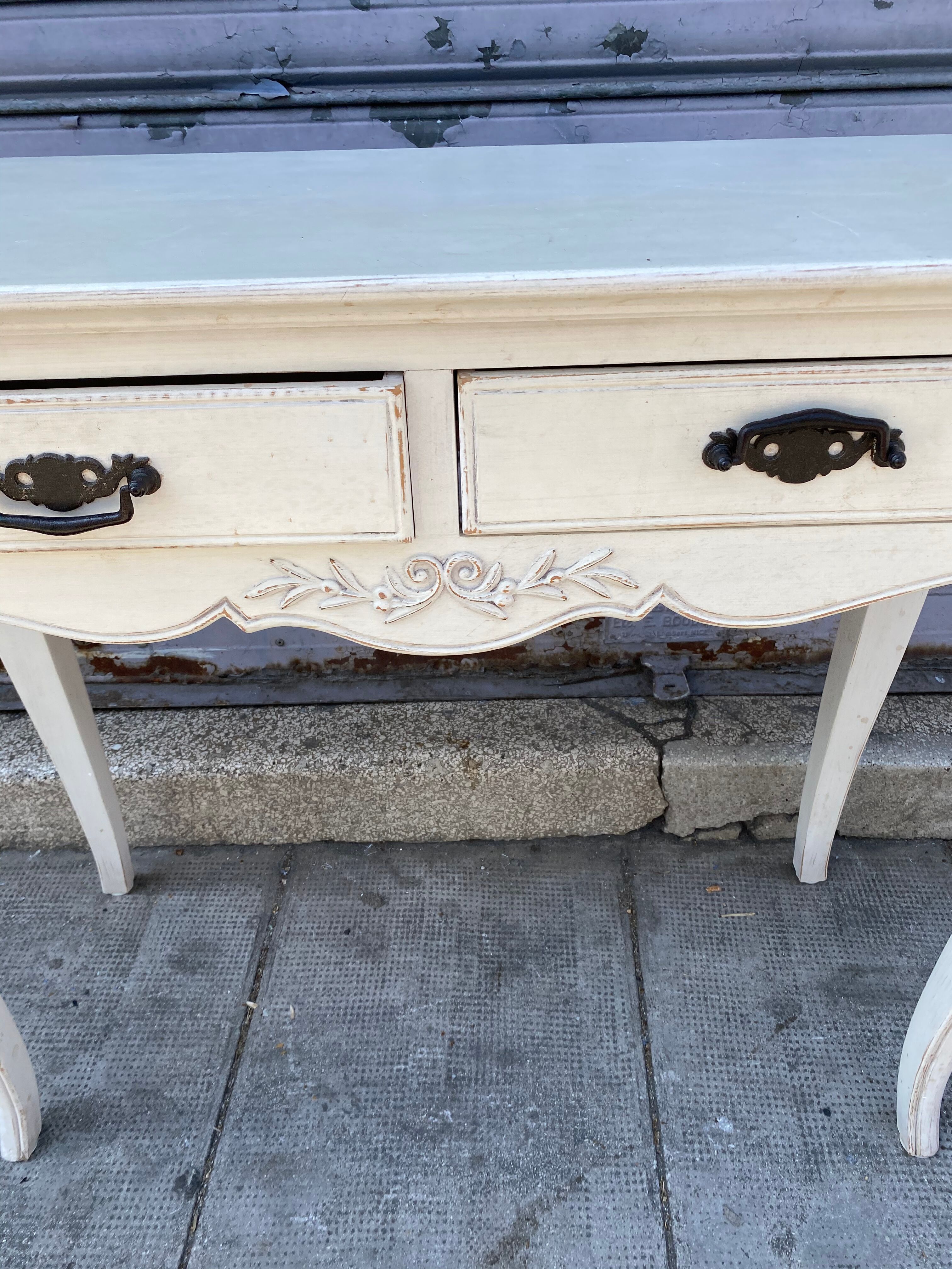 Country corner painted wooden console