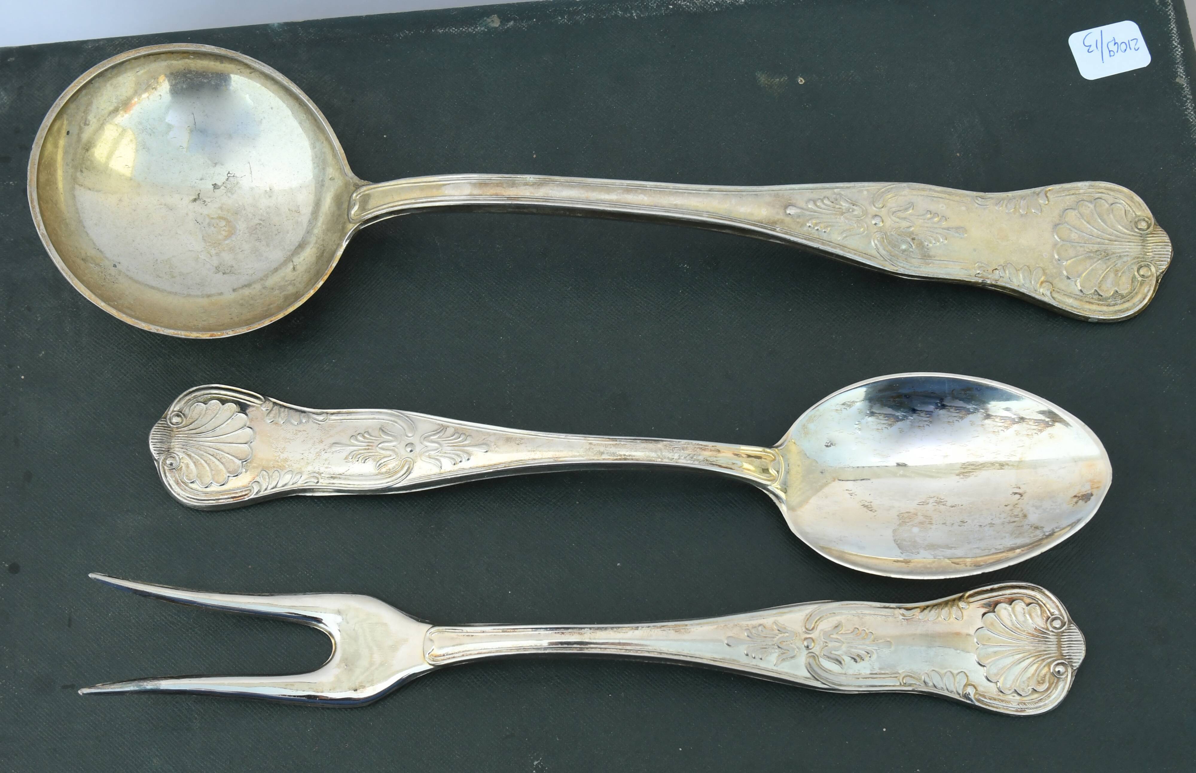 Ménagère en métal argenté