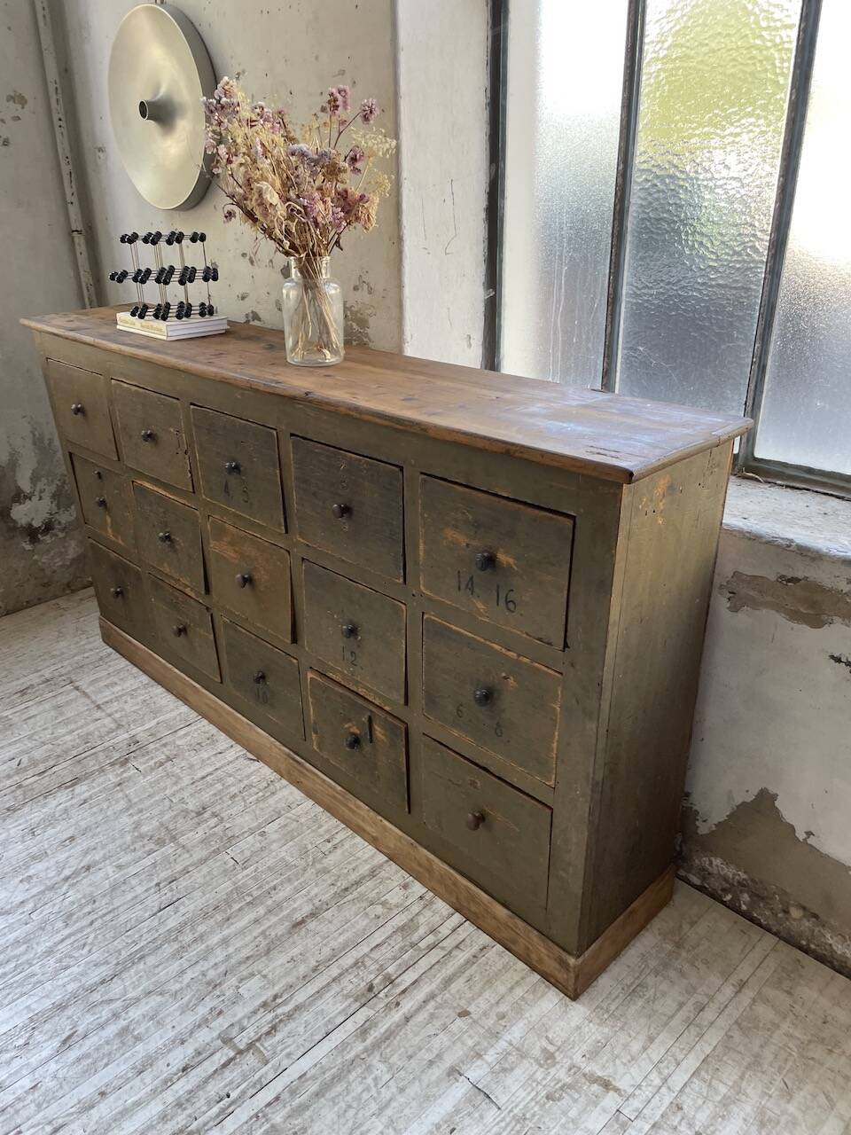 Green patina workshop furniture