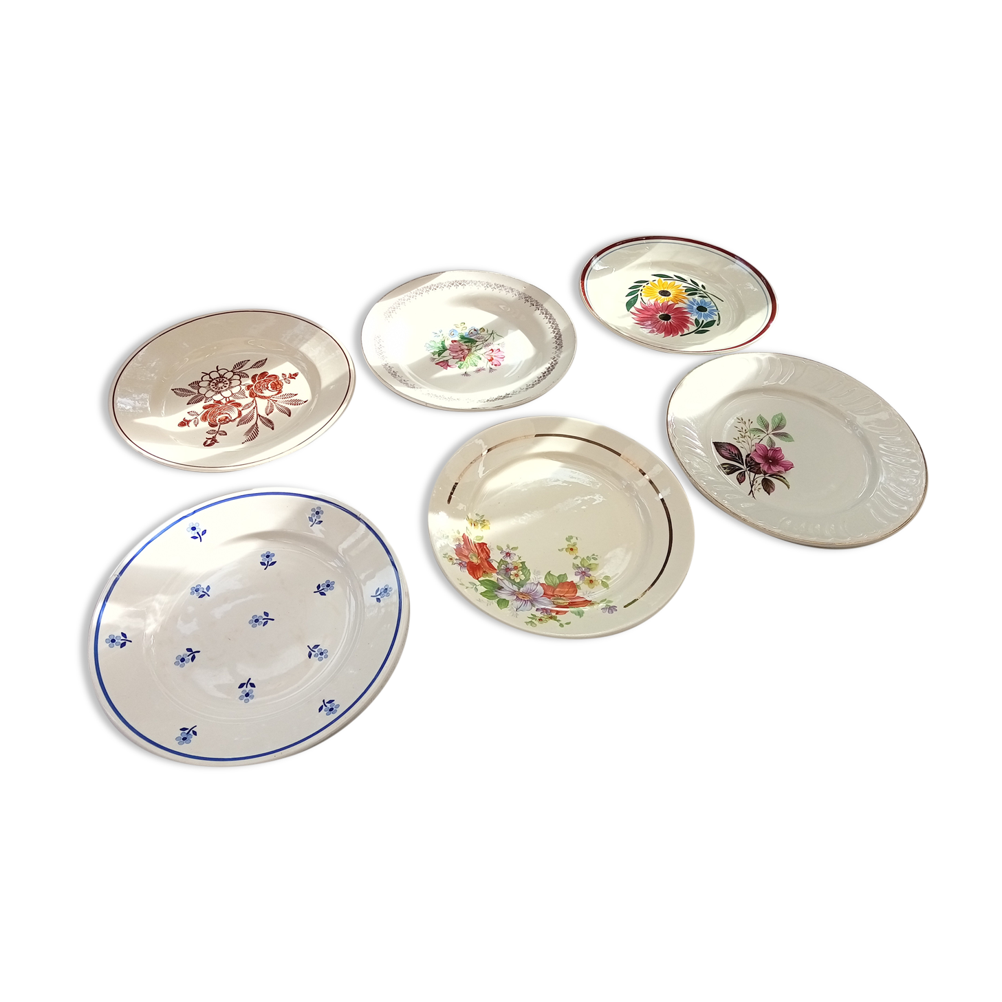 Assorted 6 flower plates
