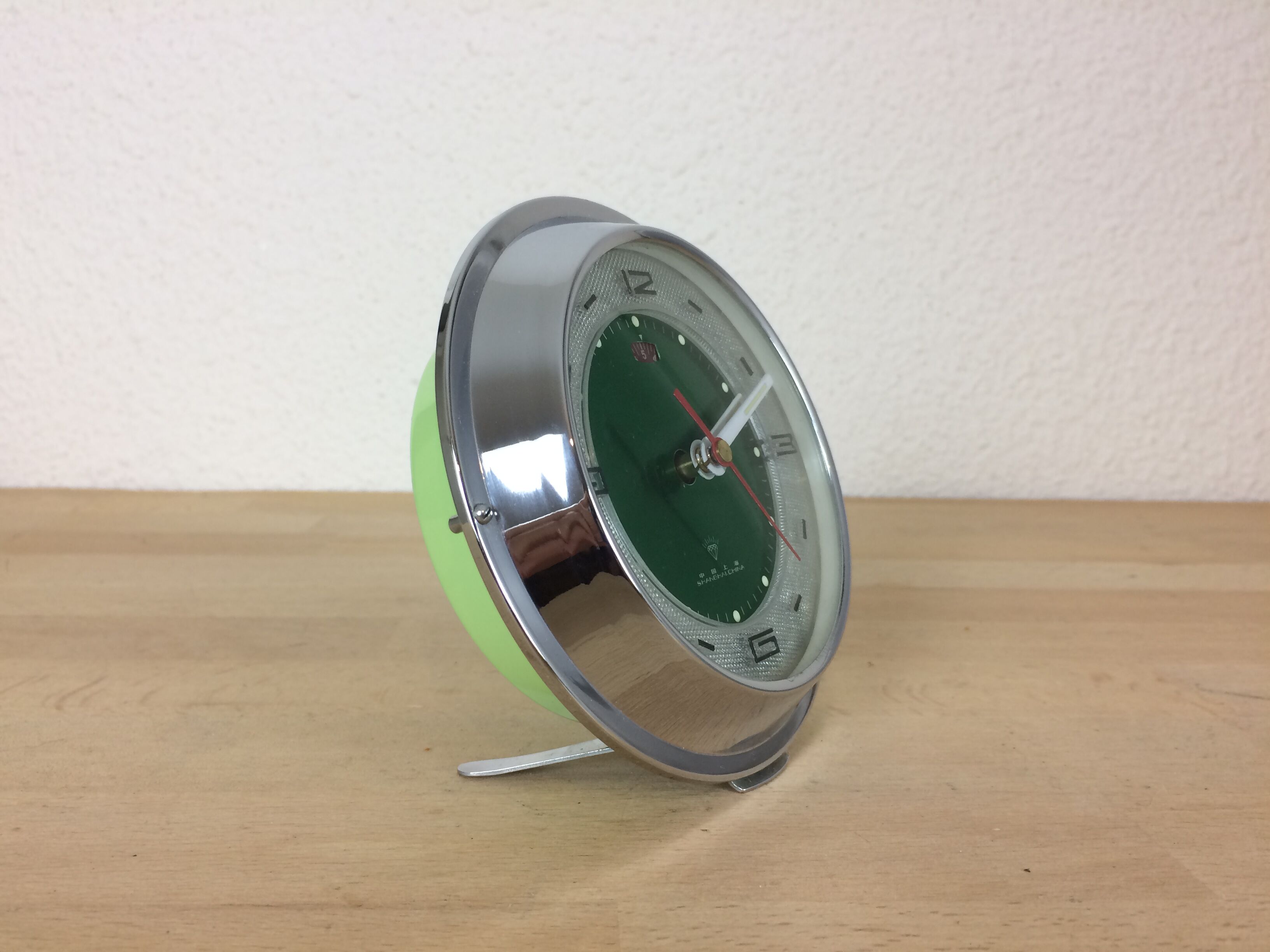 Vintage Clock Diamond Brand Green