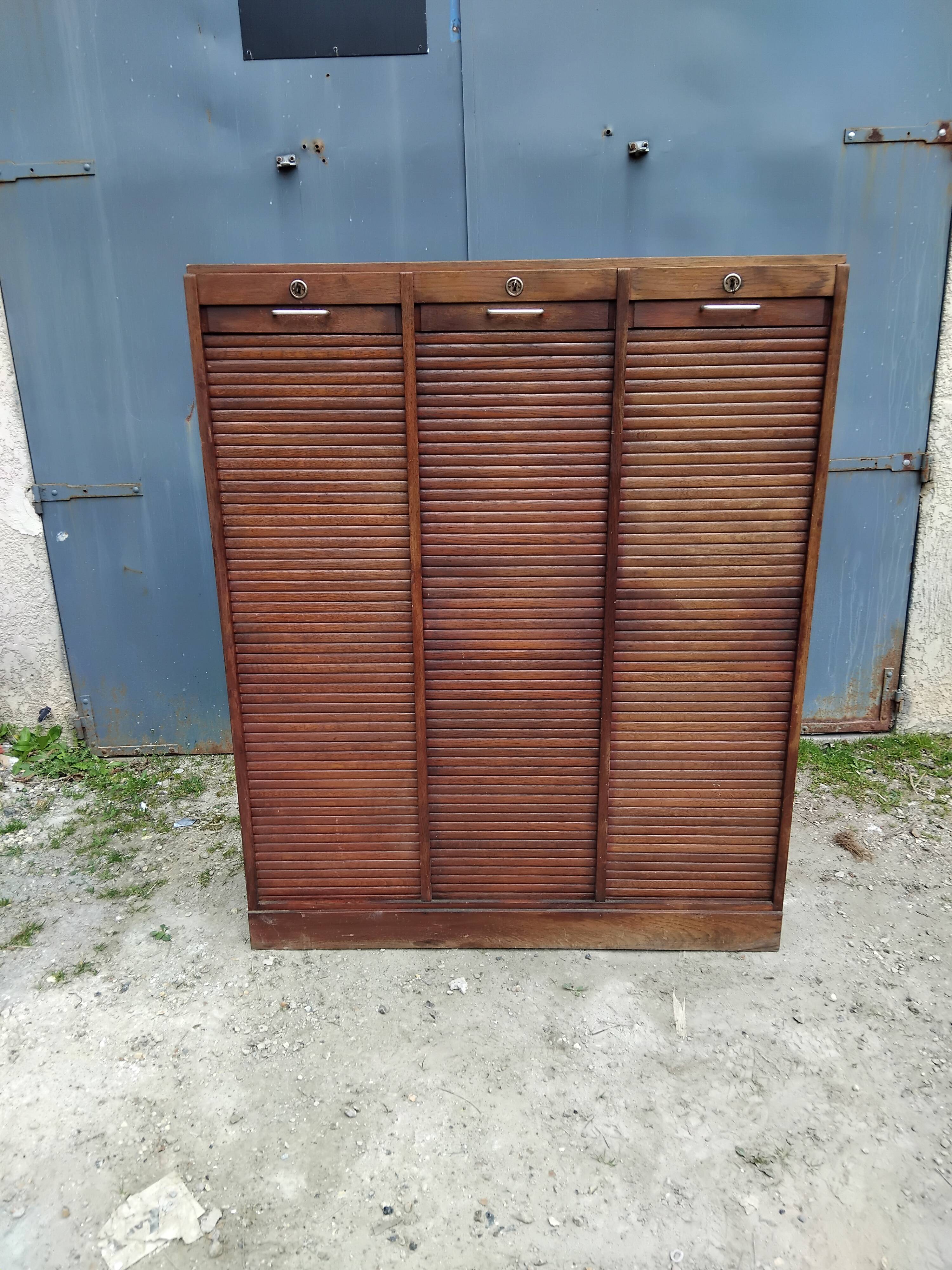 Antique 3-panel filing cabinet