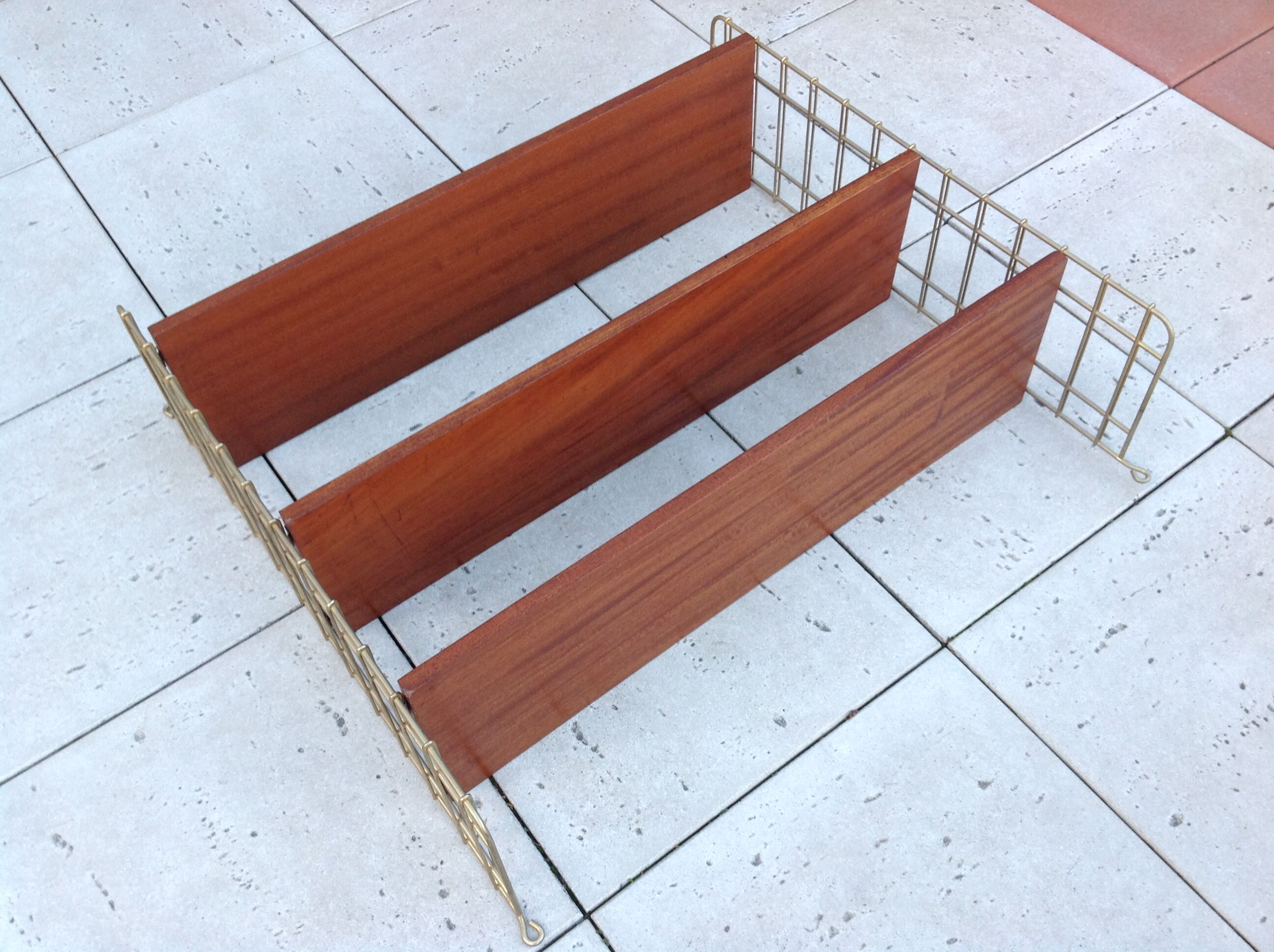 String shelf with 3 trays, vintage 60/70