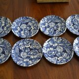 Blue dessert plates with flowers