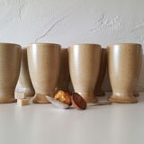 Ensemble de 8 mazagrans anciens en grès, de la manufacture française CNP Village