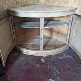 Corner cabinet