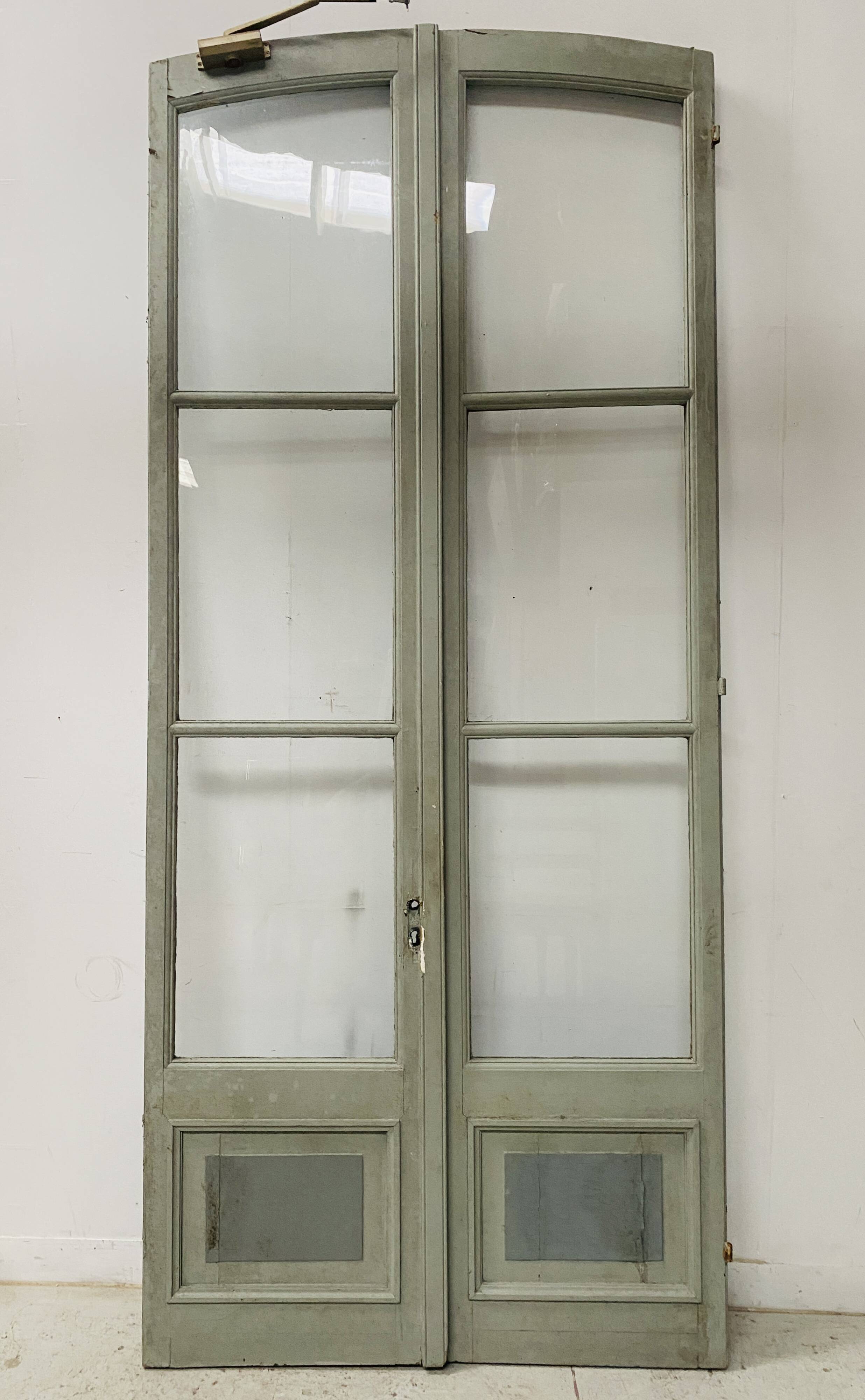 Double portes de passage en bois patiné XIX siècle