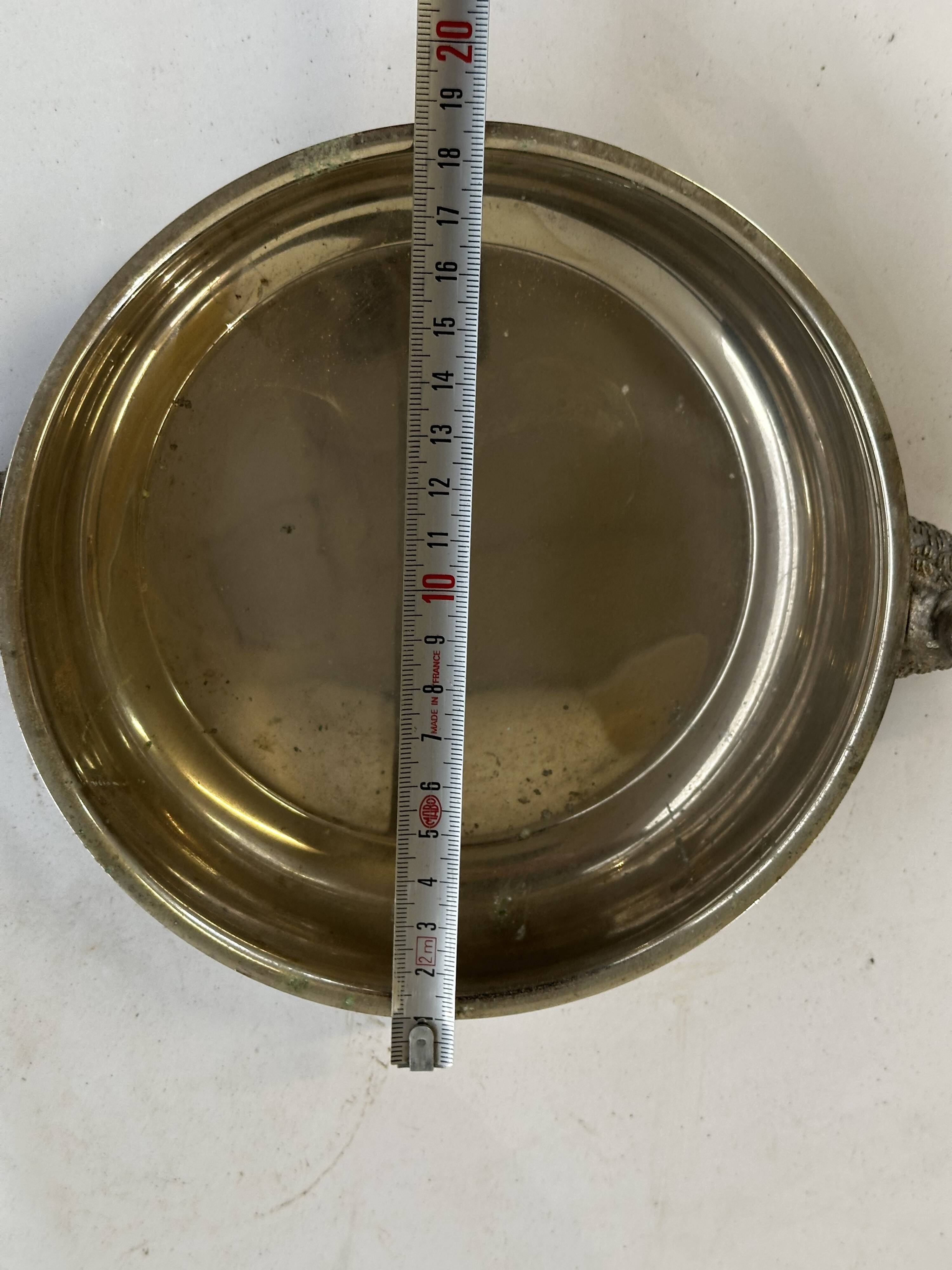 Art Deco silver-plated metal pocket emptier with swan decor