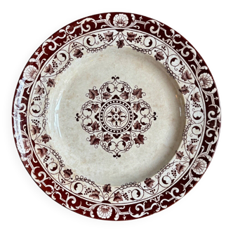 Petit plat rond Jules Vieillard - Bordeaux en terre de fer, service "Louis XV"
