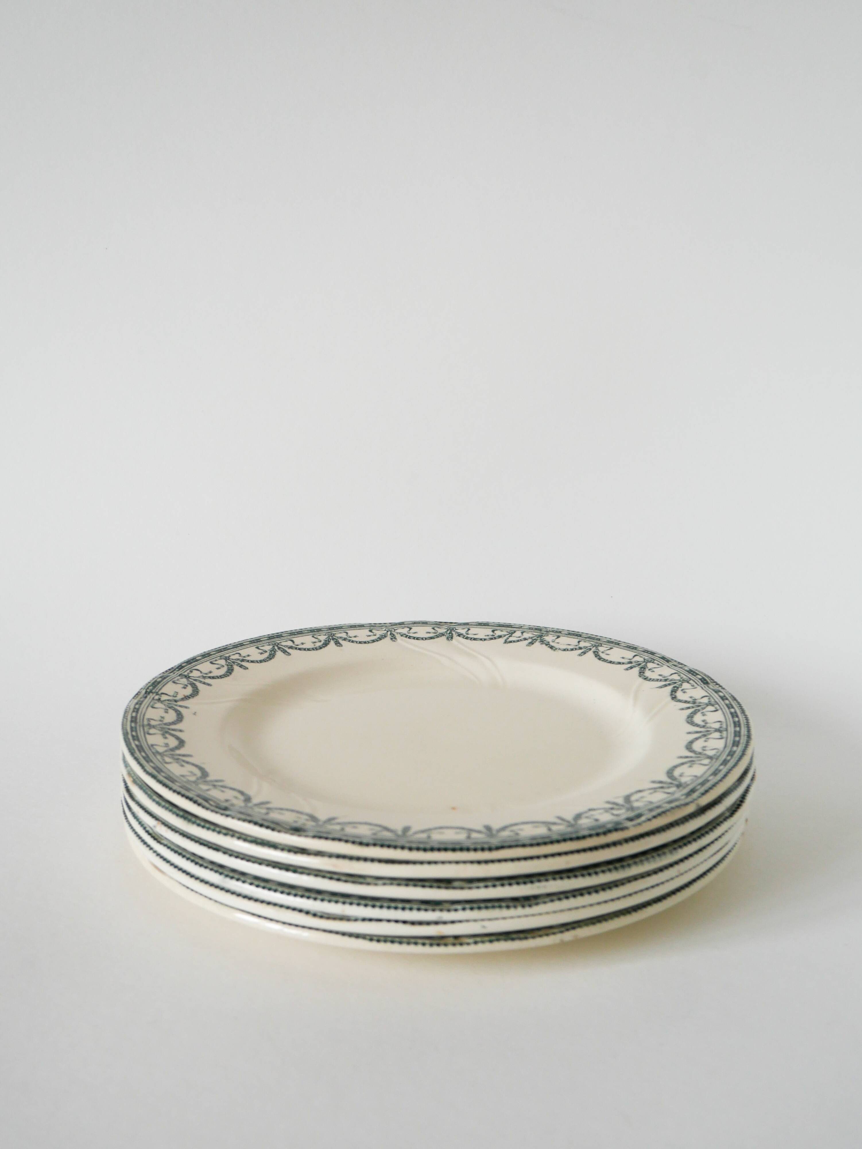 Set of 6 flat plates in Terre de Fer Salins, "Guirlandes" model