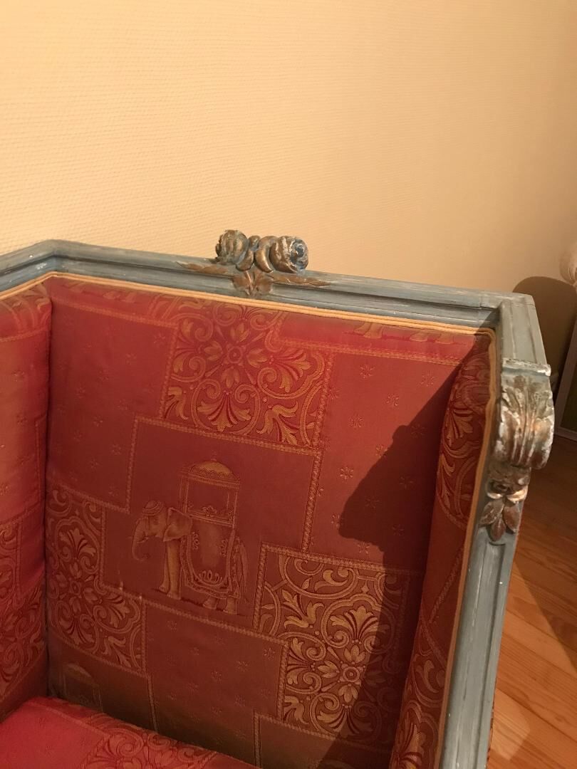 Marquise style living room