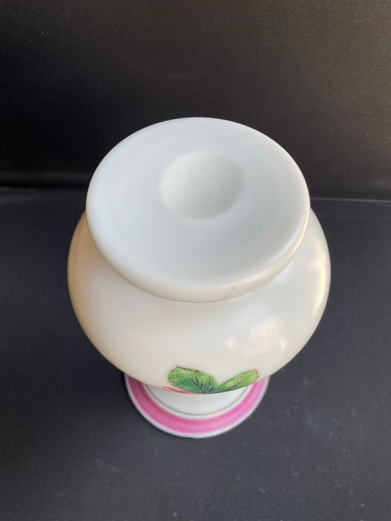 Vase Napoleon III in white opaline with floral decoration with gilding