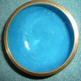 Pair of ginger-covered pots in polychrome enamels