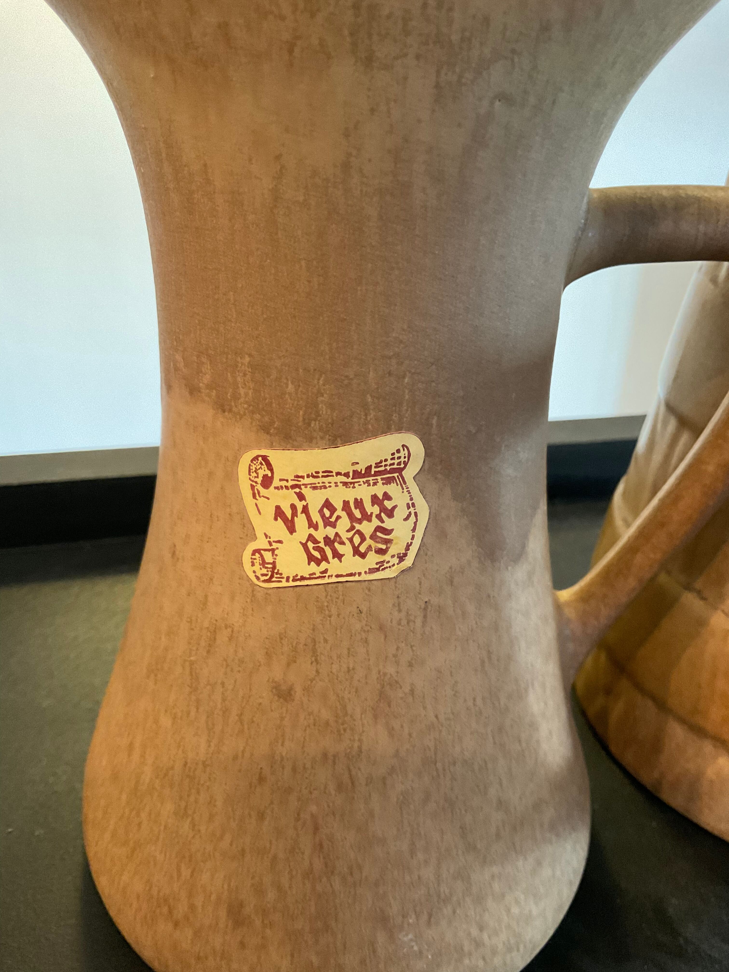 Vintage stoneware jug duo