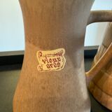 Vintage stoneware jug duo