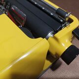 Typewriter Brother Nogamatic 600 Yellow