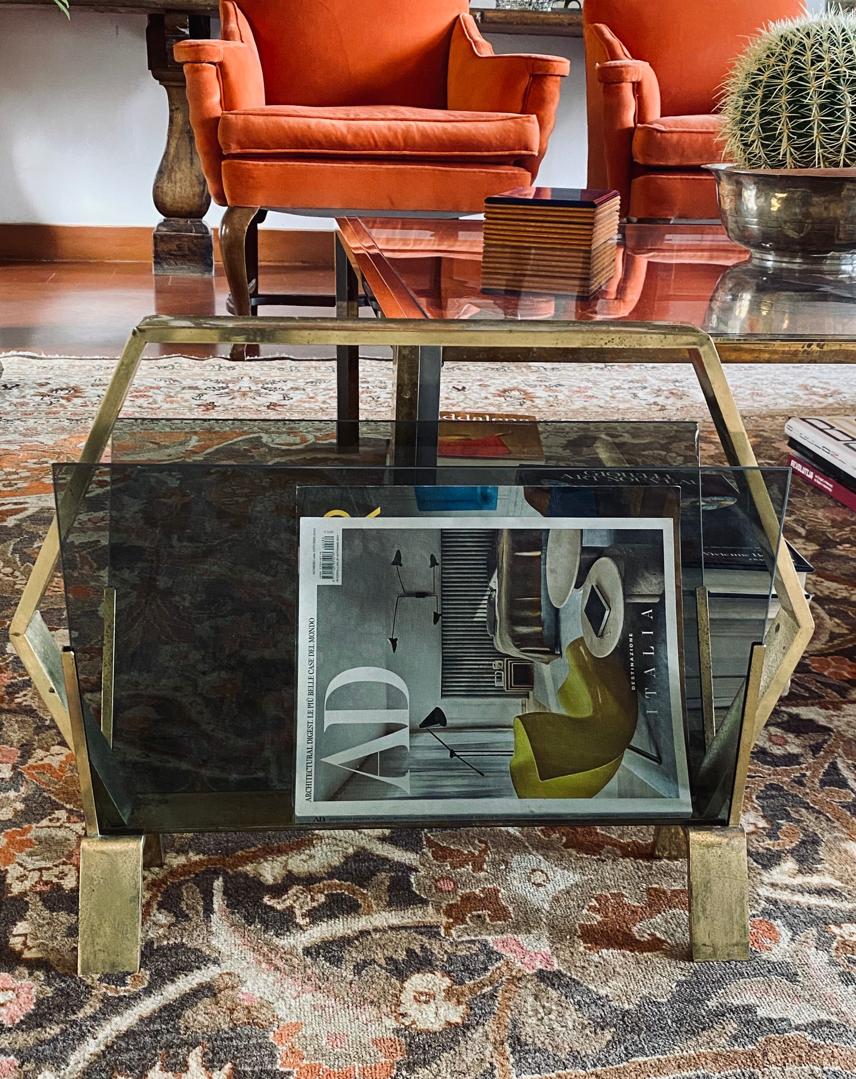 Modern brass magazine rack,  Italy 1970