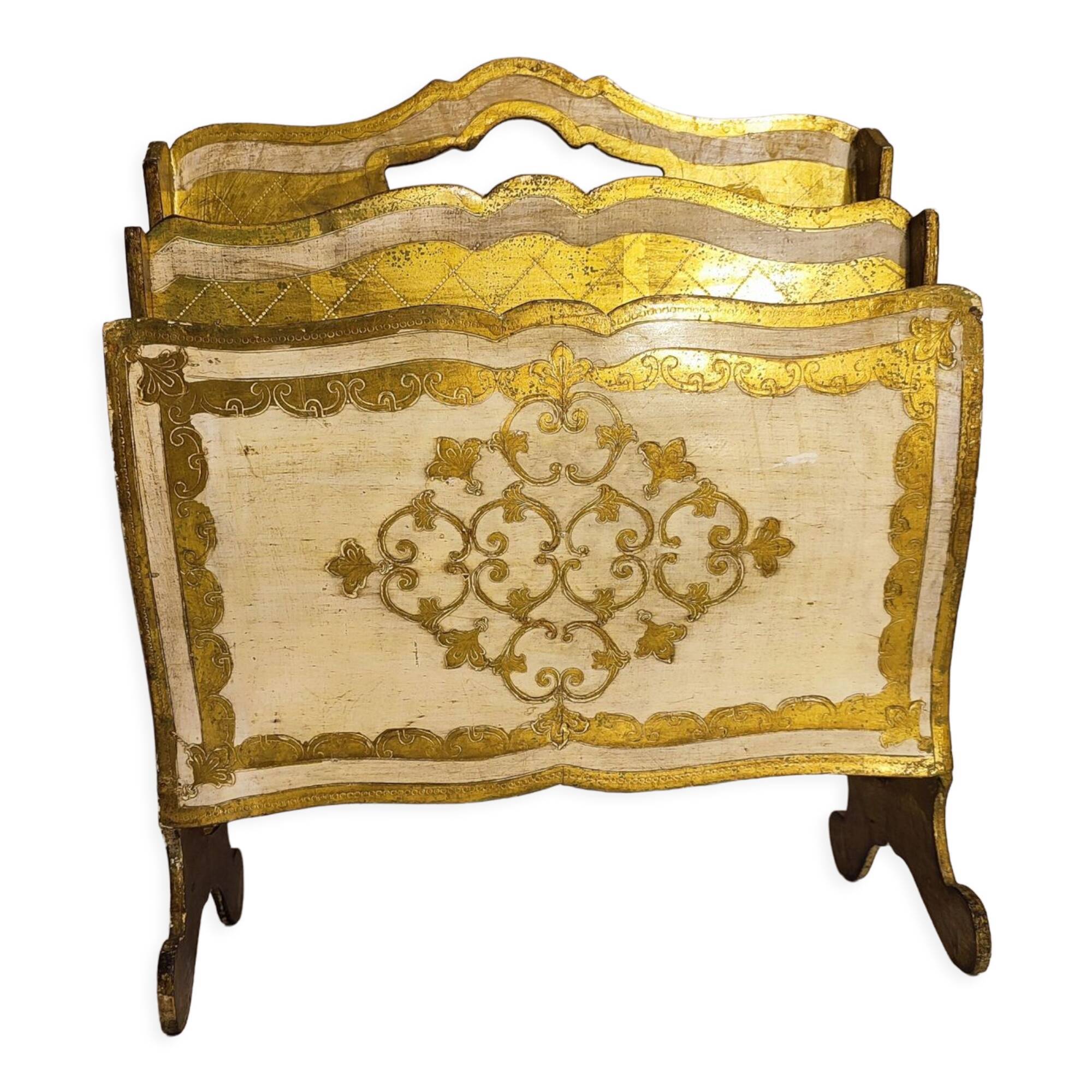 Magazine holder florentin gilded wood