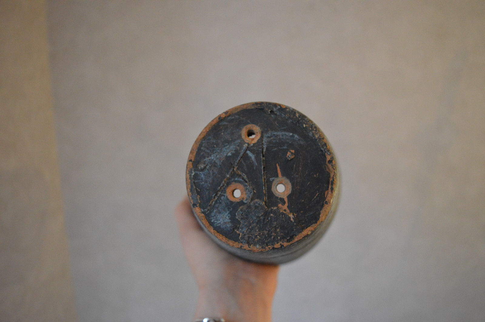 Planter scarred décor