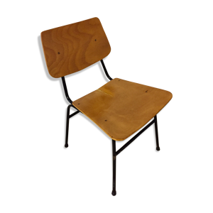 chaise moderniste LTO