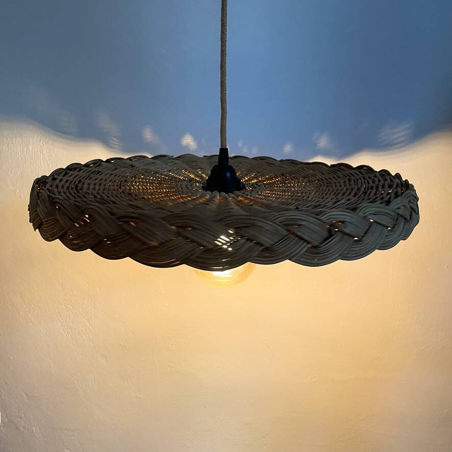 Rattan pendant light