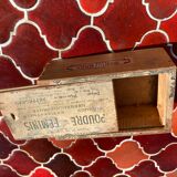 Wooden box Feminis Powder