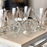 6 engraved wine glasses.