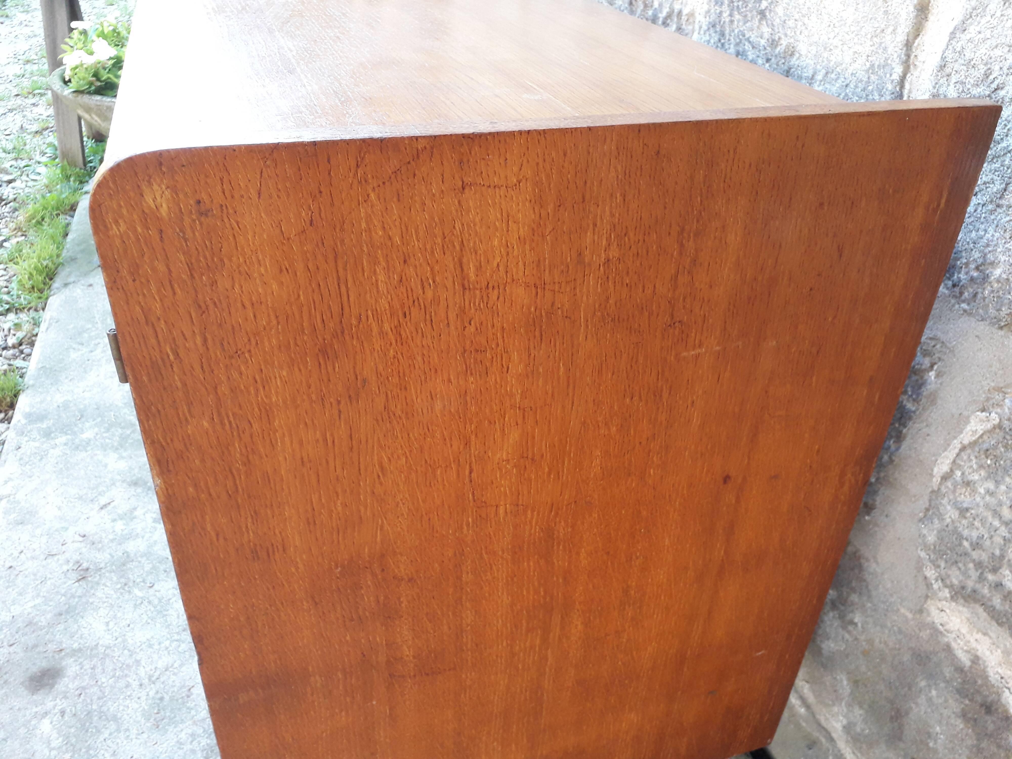 Vintage dresser compass feet