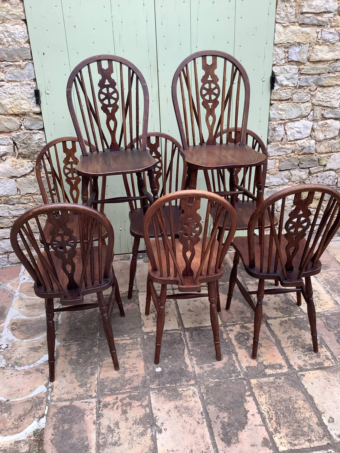 8 Windsor chairs