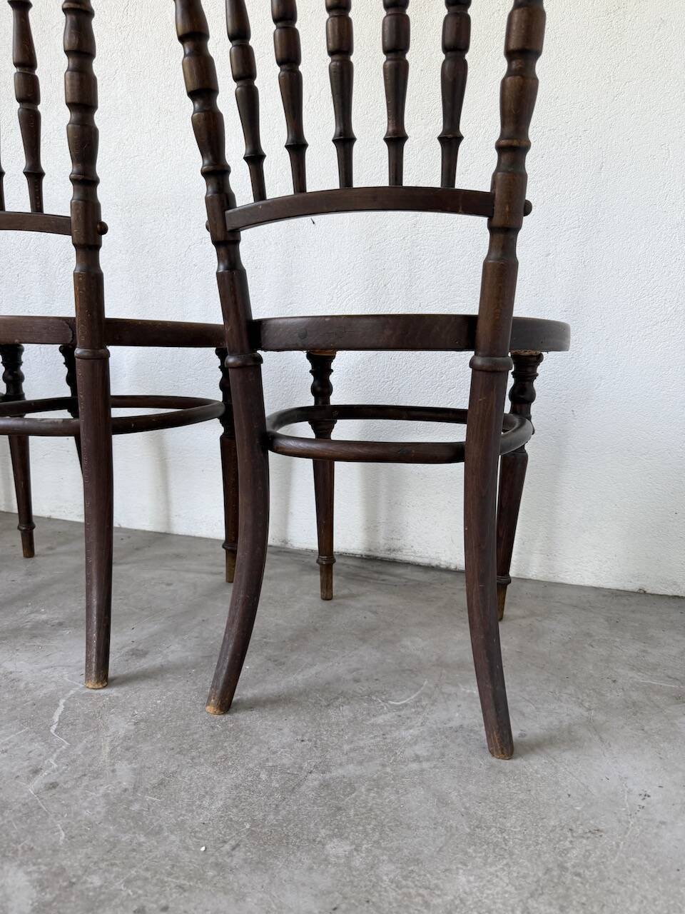 Set of 4 Fischel cane bistro chairs n019