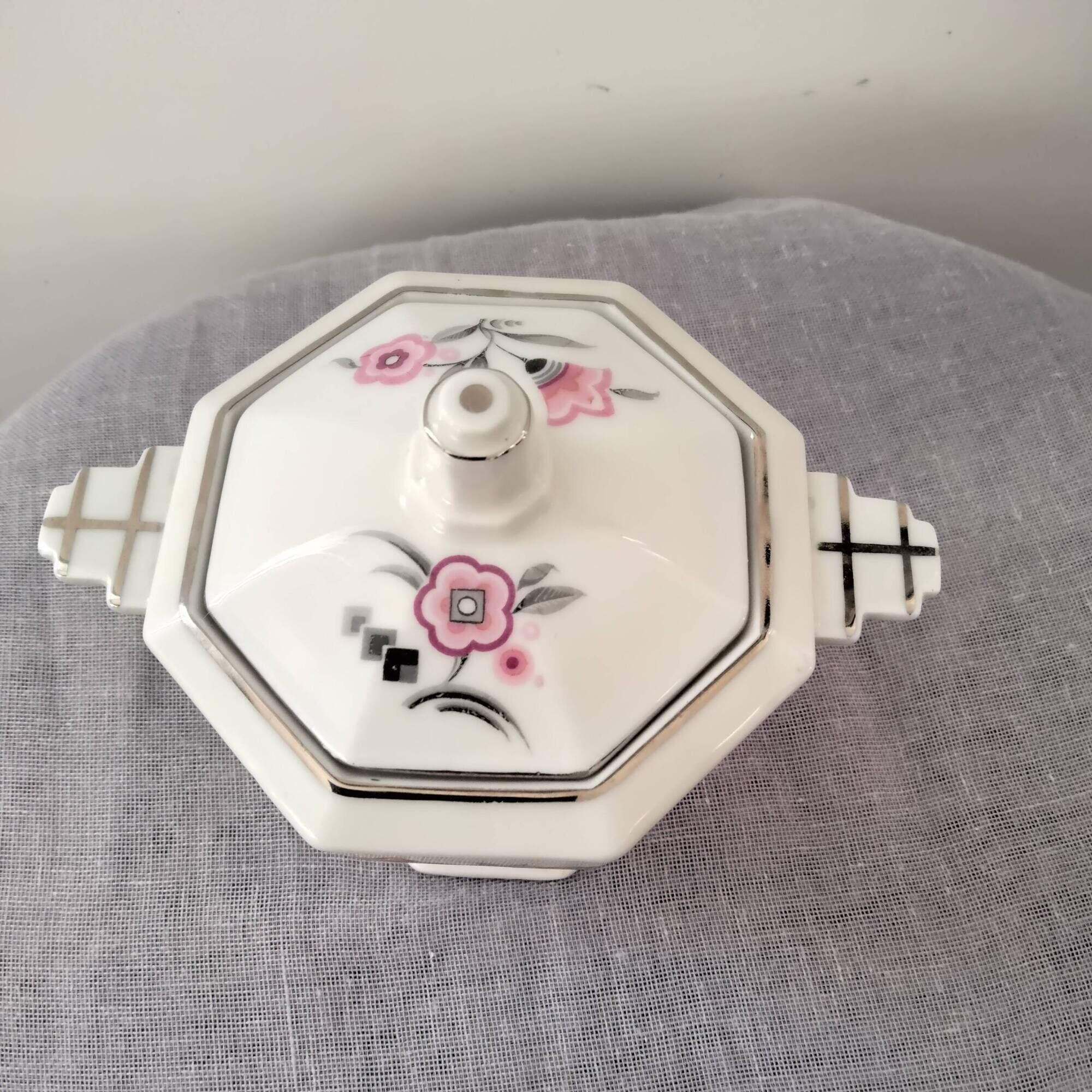 Porcelain sugar bowl