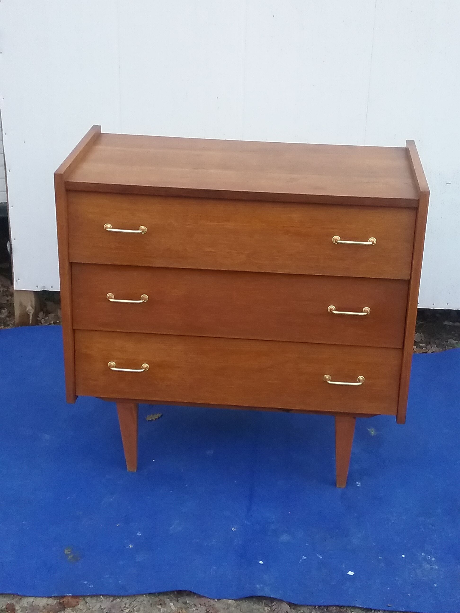 Vintage chest of drawers