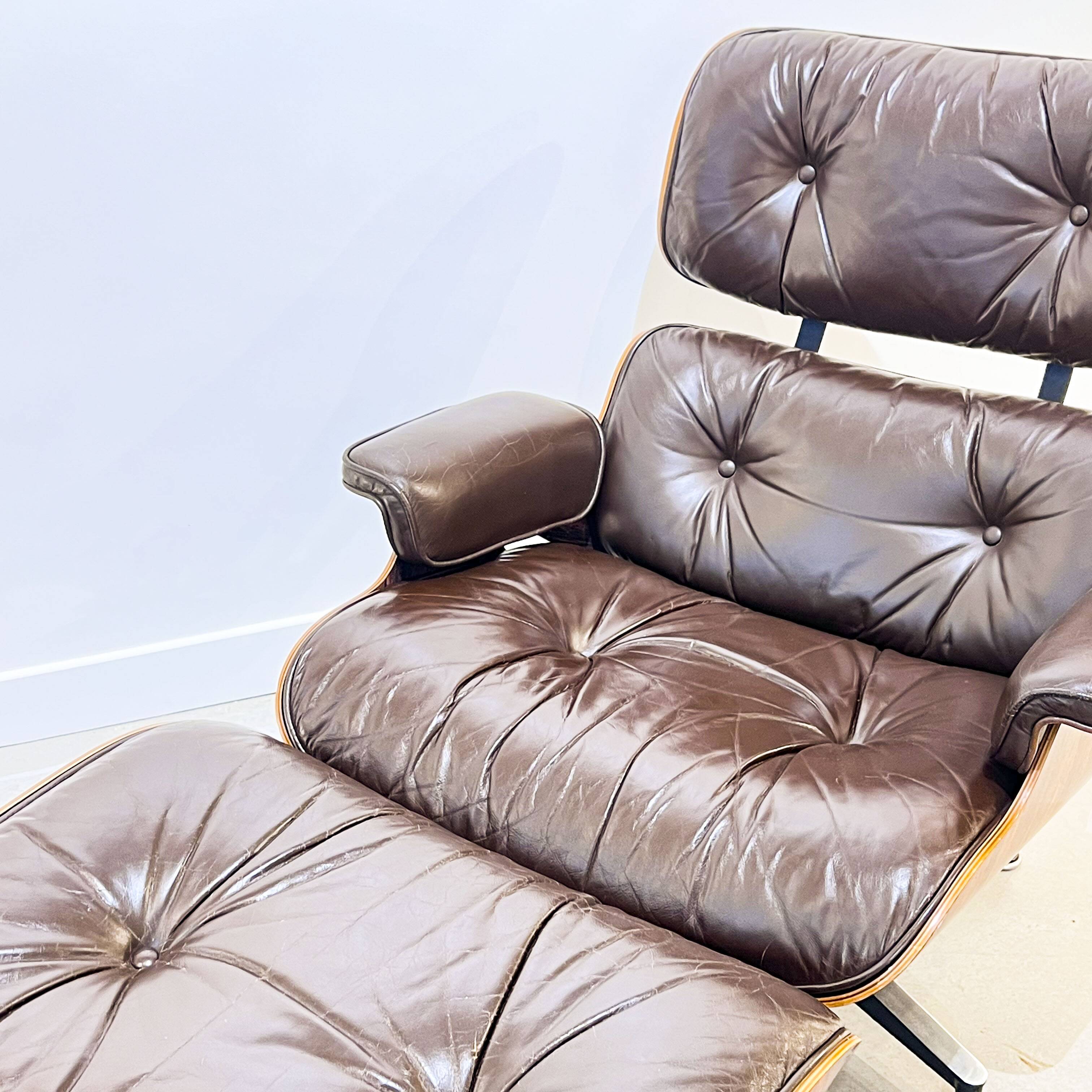 Brown Lounge Chair by Charles & Ray Eames - Herman Miller - Vintage 1970