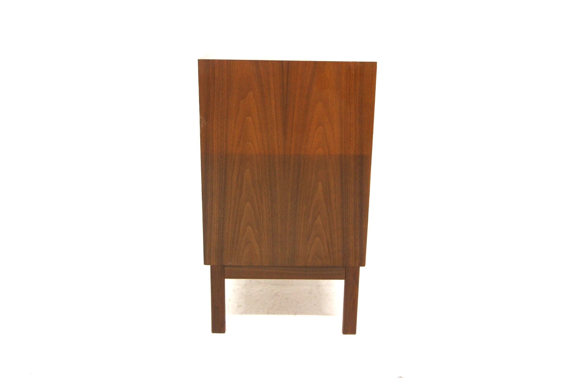 Commode scandinave en noyer, Suède, 1960