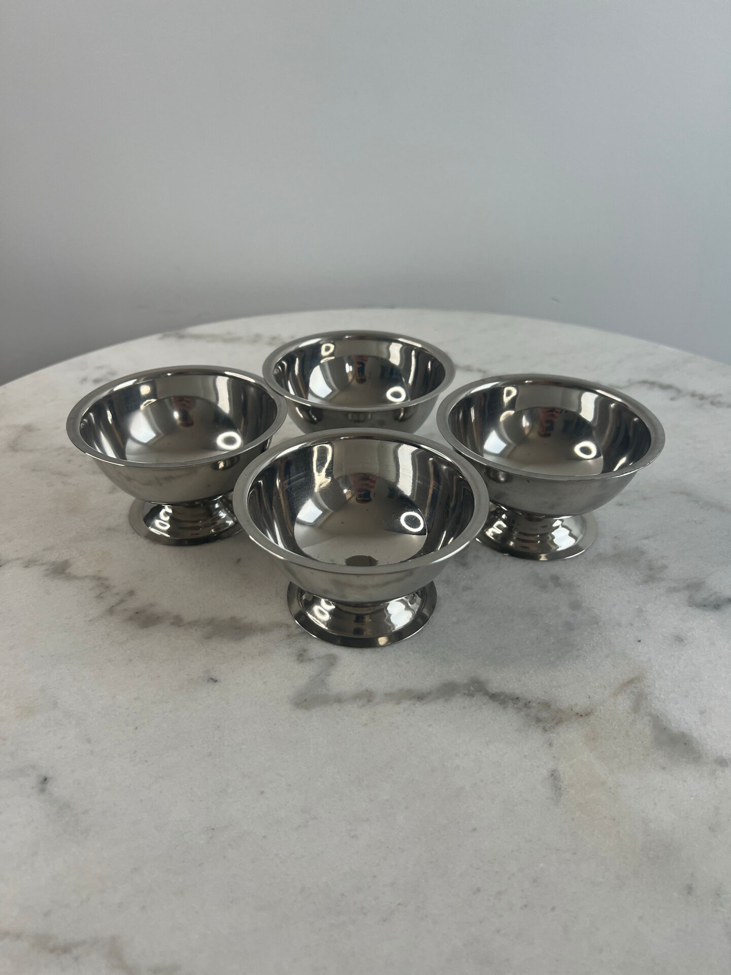Stainless steel bowls set of 4