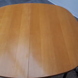 Table TRC20 by Pierre guariche, Ed huchers minvielle ARP