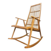 Chaise berçante en bois et rotin rare des années 1960, Danemark