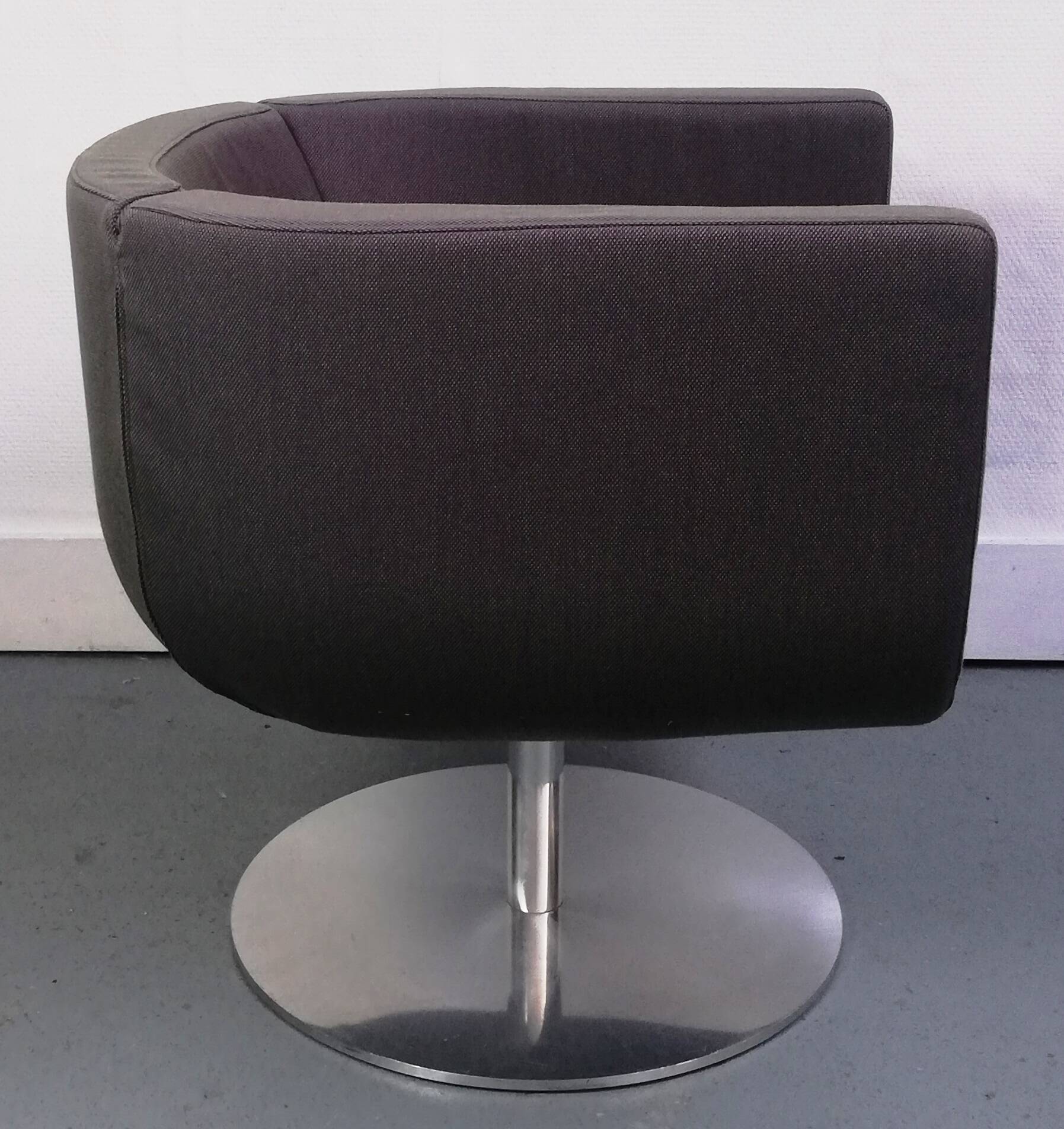 Paire de fauteuils tulipe, B&B Italia