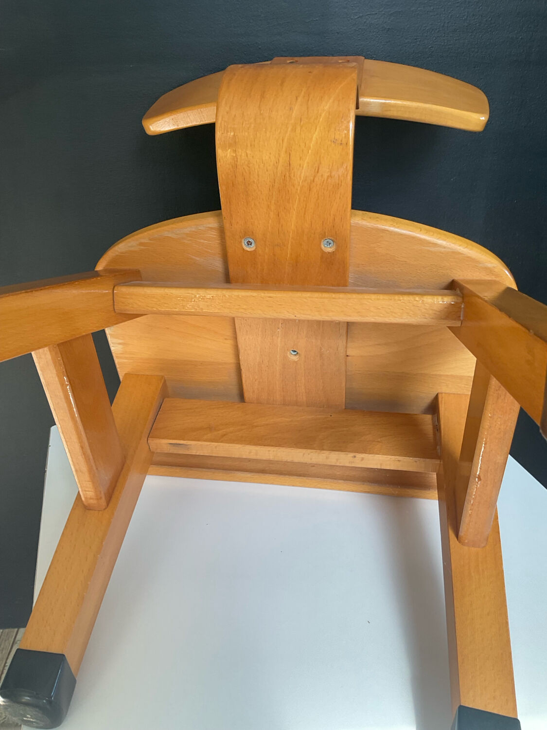 Vintage beech chair from the 1950s-60s.