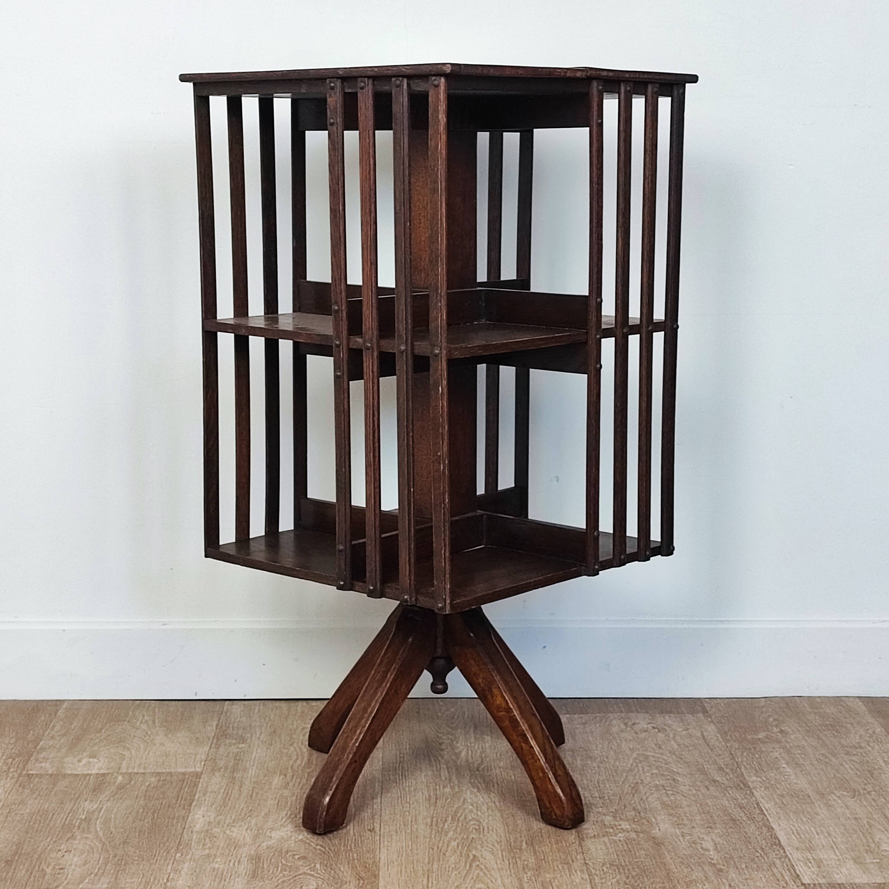 Revolving bookcase
