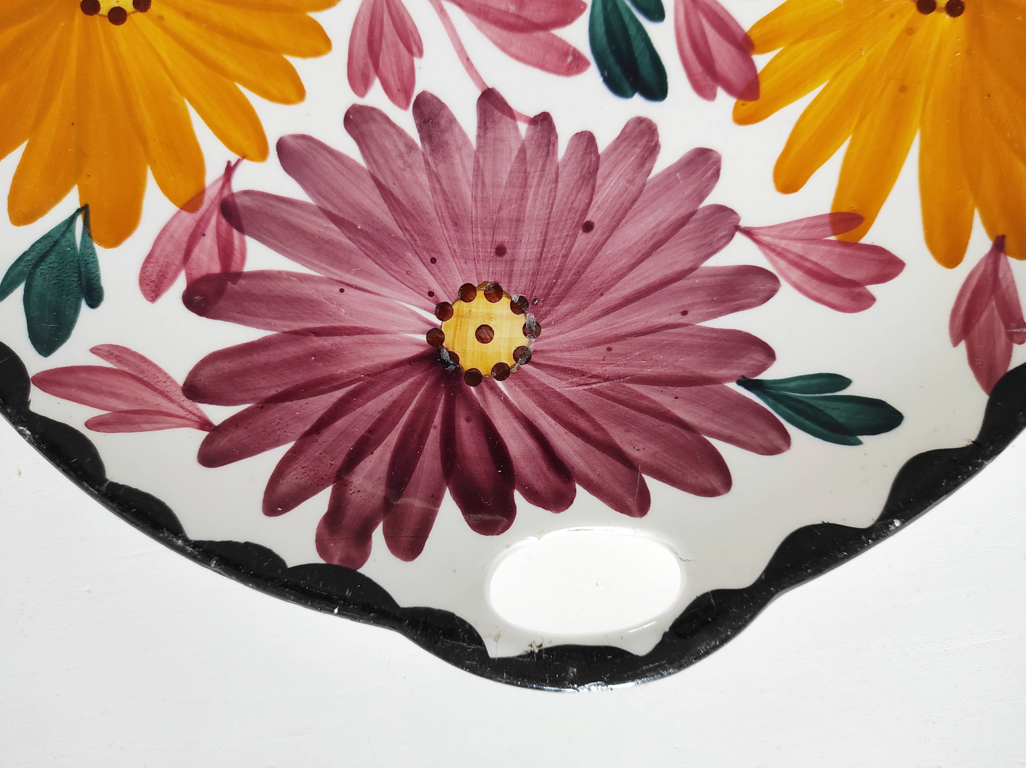 Two Schramberg Majolika painted flower dishes