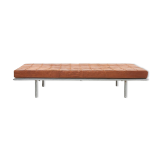 Daybed Barcelona de Ludwig Mies van der Rohe pour Knoll International, Allemagne 1929