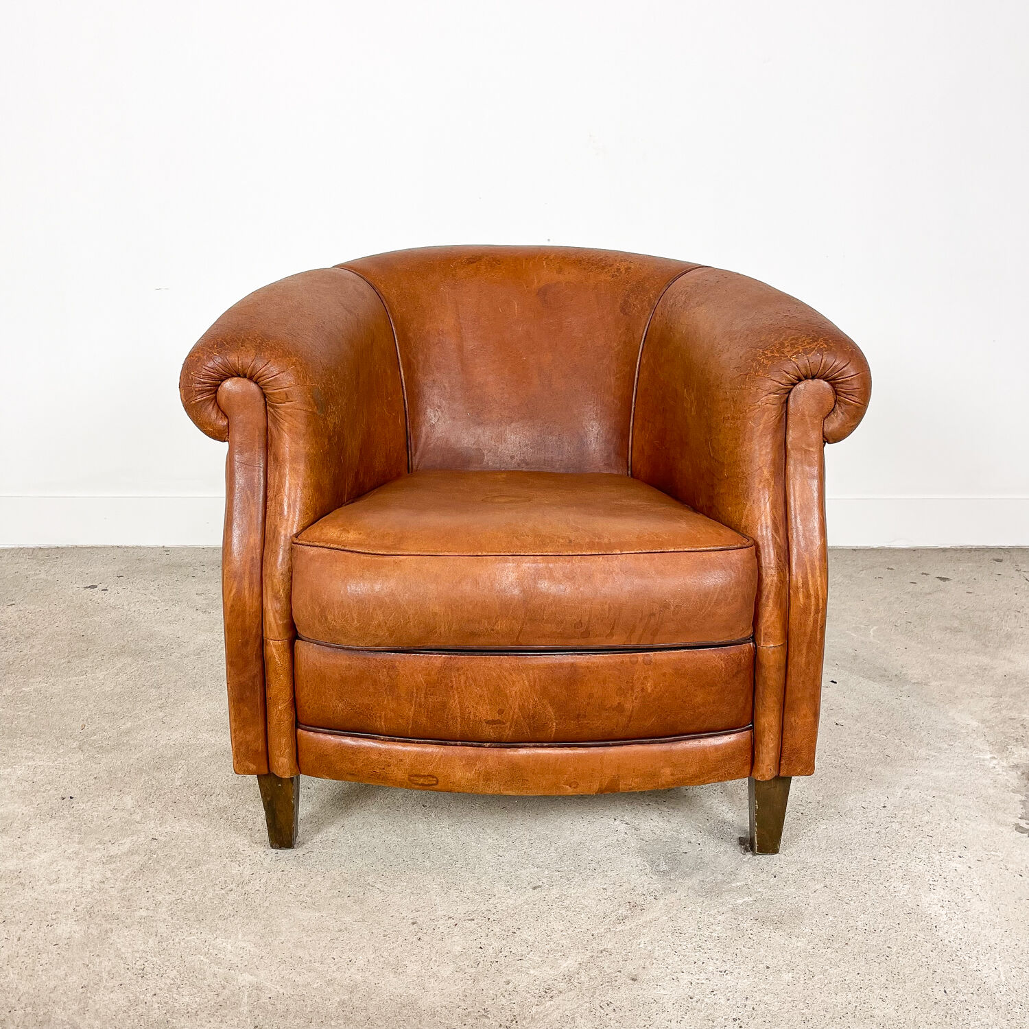 Vintage sheep leather club chair tub notter