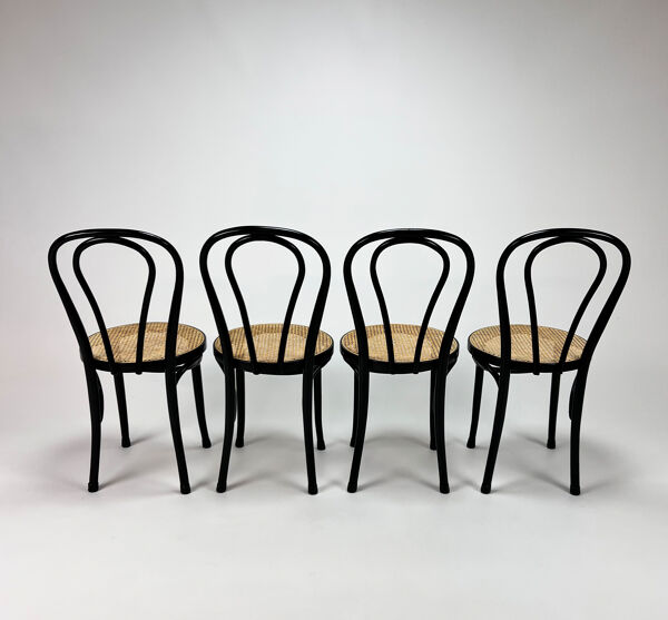 Ensemble de 4 chaises de salle à manger Bentwood et Cane Cafe, années 1990