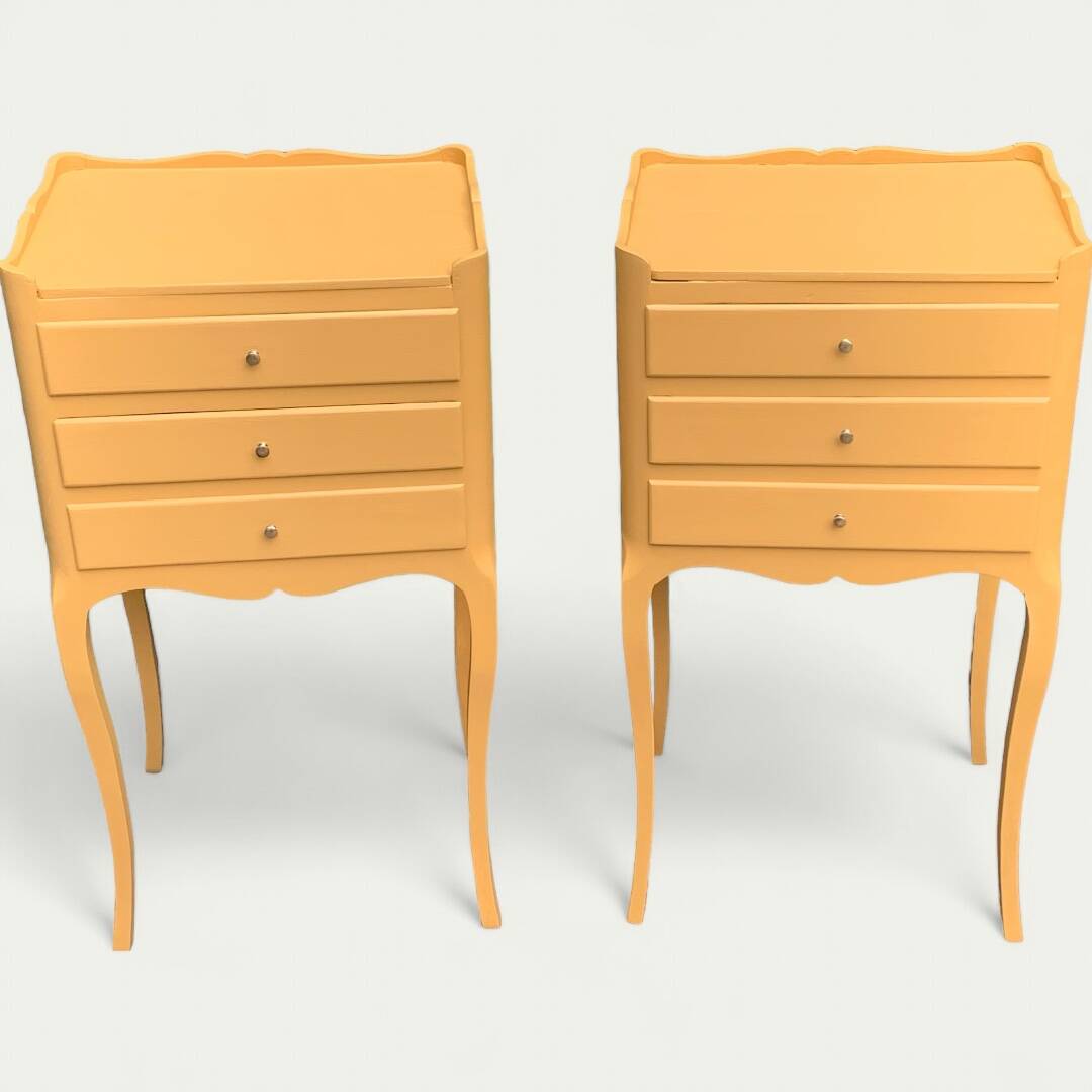 Pair of vintage Louis XV style bedside tables