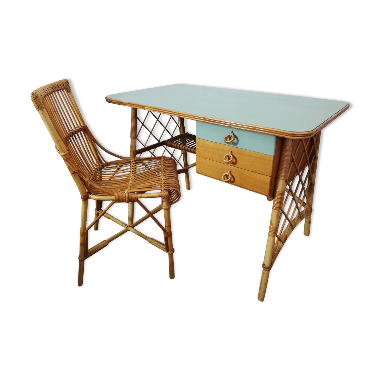 Louis Sognot desk and his rattan chair