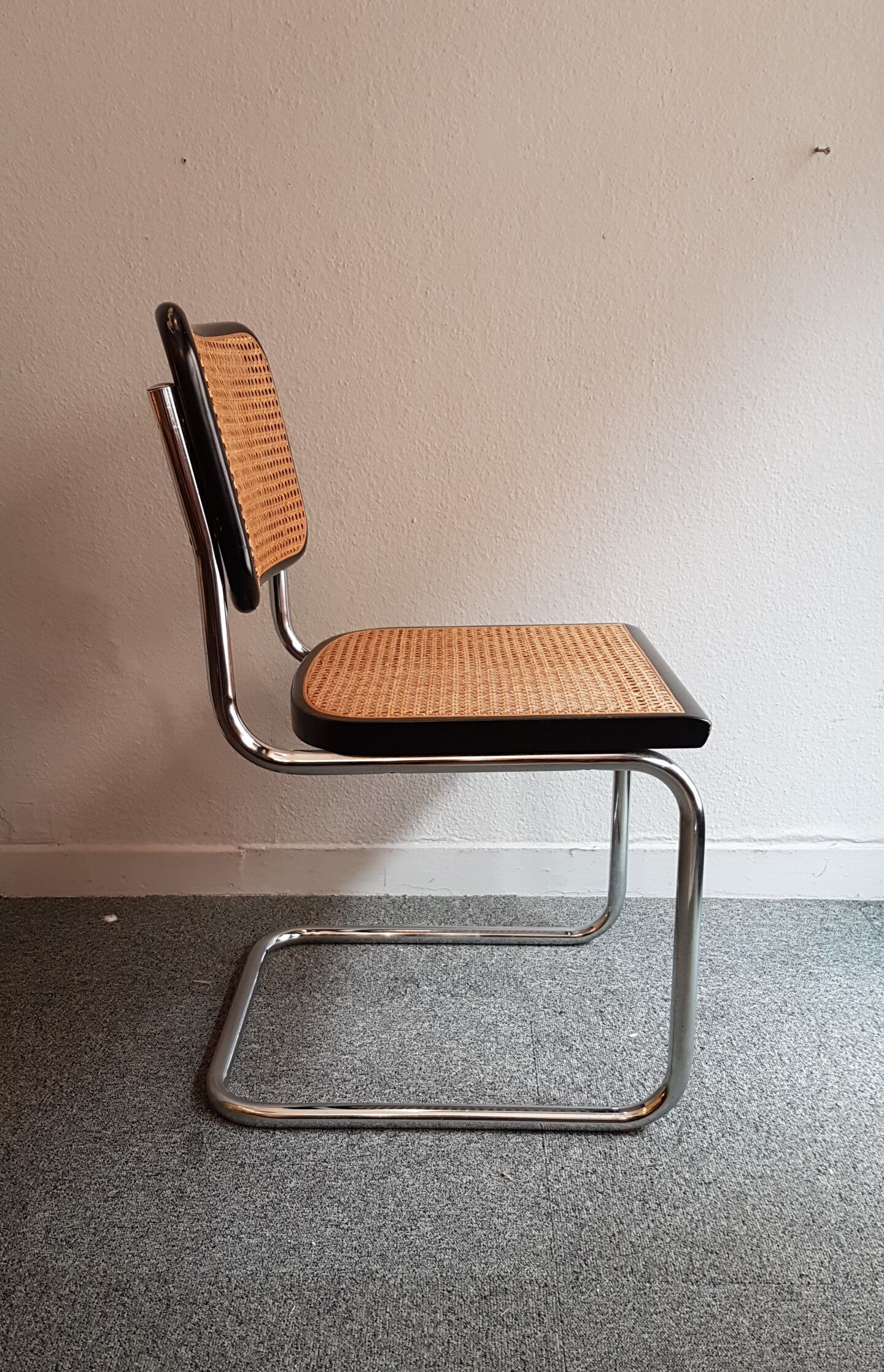 Chairs cesca b32 by Marcel Breuer