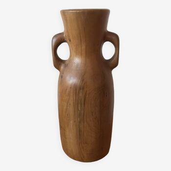 Vase pique-fleurs en bois d'olivier.