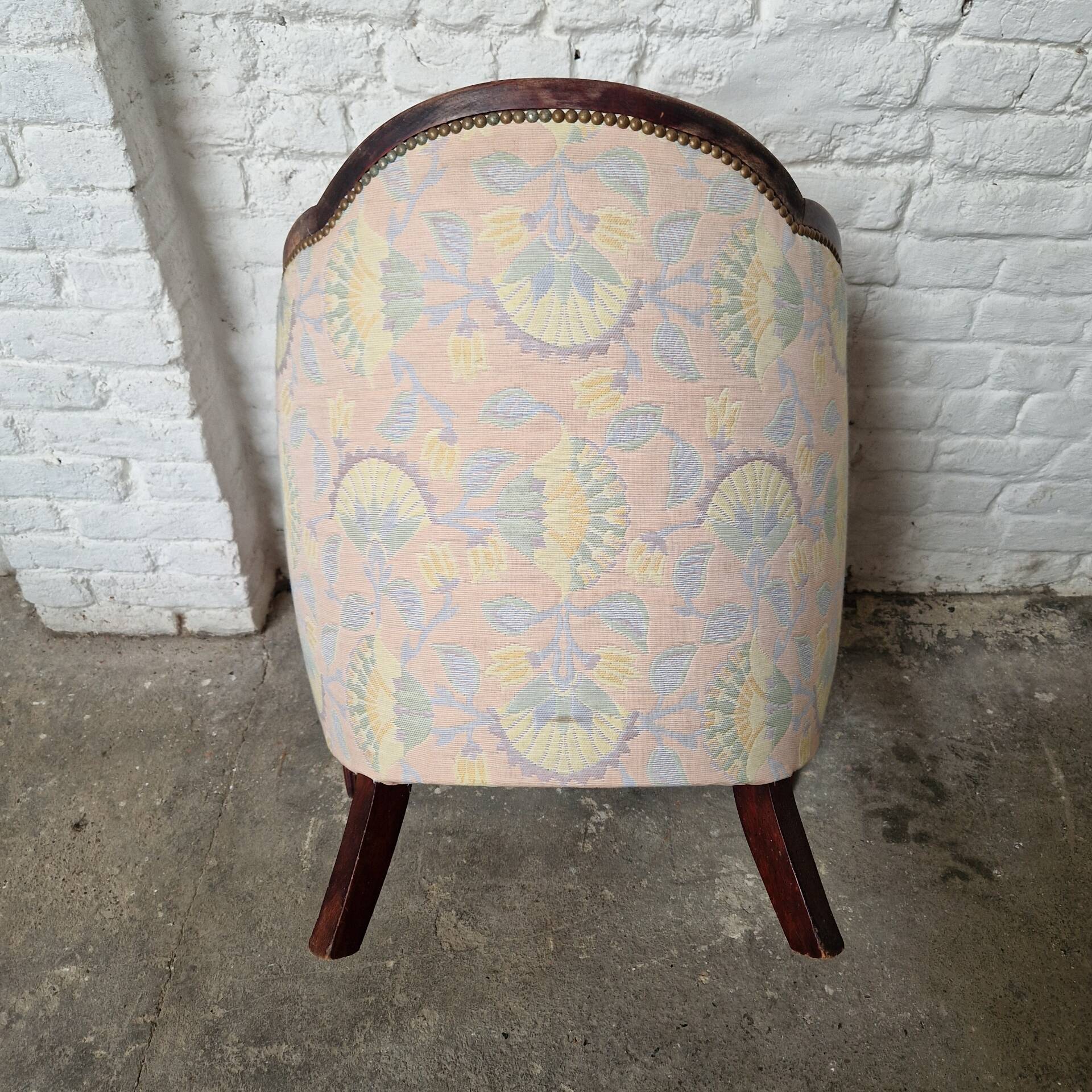 Art Deco cocktail chair